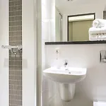 Hotel Point A