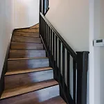 Jw Executive Aparthouse 2 *