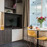 Native 4* غلاسغو