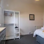 Bella House - 3 Bed House In Apartment