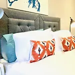 Byevo Almar - Close To And Airport - Perfect For Contractors Or Large Groups Feriehus Glasgow