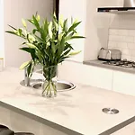 Byevo Almar - Close To And Airport - Perfect For Contractors Or Large Groups *
