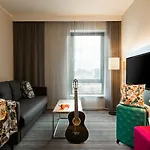 Hotel Moxy Sec Glasgow