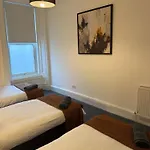 Daire 2br Flat West End Near Kelvingrove And Centre Glasgow