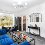 Cosy 3 Bed Flat In Kings Park Appartamento Glasgow
