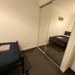 Modern In West End, Free Parking Apartman Glasgow