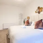 Attractive 3 Bedroom