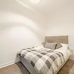 Attractive 3 Bedroom Daire *