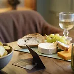 The Wellington By Adina