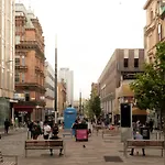 Moment Blythswood St شقة فندقية