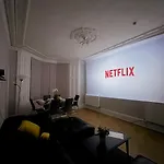 Διαμέρισμα Free Pool Table Cinema Tabletennis Airhockey *