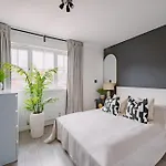 Sleepluxury Aparthouse