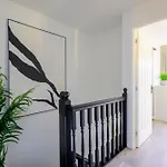 בית נופש Sleepluxury Aparthouse גלאזגו