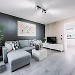 Sleepluxury Aparthouse בית נופש גלאזגו