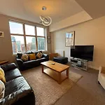 아파트 Principal - Merchant 글라스고