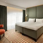 Carlton George 4*