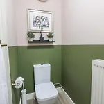 The Coach House - Holmwood