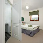2bed East End Gem With Free Parking * גלאזגו