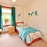 Cosy 2-bed *