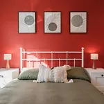 Henderson House - West End 3 Bedroom Family *