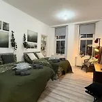 Centre New * Γλασκώβη