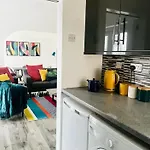 Clyde Fifty Two - Apartment