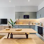 The Sauchie Apartman *
