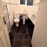 Apartment Spacious Group Glasgow