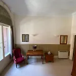 West George Street Apartment *