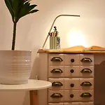 Luxury Historic City-centre Flat & Free Parking Glasgow