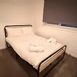 Spacious Group Apartment