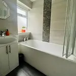 Clyde Fifty Two - Glasgow