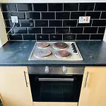 The Nest Retreat גלאזגו