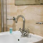 53 Dorset Street G3 7ag *