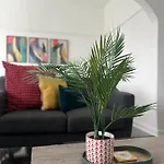 Clyde Fifty Two - גלאזגו