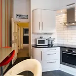 דירה West George Street *