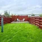 Clyde Fifty Two - Apartment