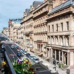 Lägenhet West George Street
