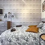 Quite And New House, Commore Drive Apartmán Glasgow