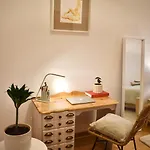 Apartment Luxury Historic City-centre Flat & Free Parking Glasgow