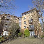 Daire Bright 3 Bed Overlooking The Clyde Sec & Hydro