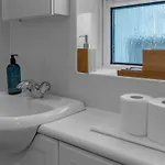 3-bed Cromdale St - Sleeps 5 - Contractors, Business & Relocations - Free Parking Apartman Glasgow