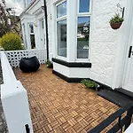 Welcome To Your Perfect Getaway Apartment Glasgow
