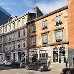 The Sauchie Apartman *