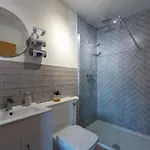 The Ovo Hydro Penthouse With Free Parking *