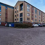 The Ovo Hydro Penthouse With Free Parking 글라스고