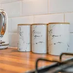 Modern 5 Bedroom Townhouse With Free Parking Prázdninový dům