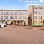 Modern 5 Bedroom Townhouse With Free Parking * Glasgow