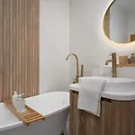 Nyaraló Newly Renovated 3 Bedroom Modern House Glasgow