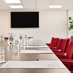 Ramada By Wyndham East Kilbride 3*